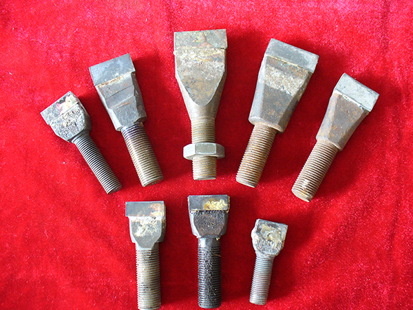 ���-���N��ɰ�C�~Ƭ